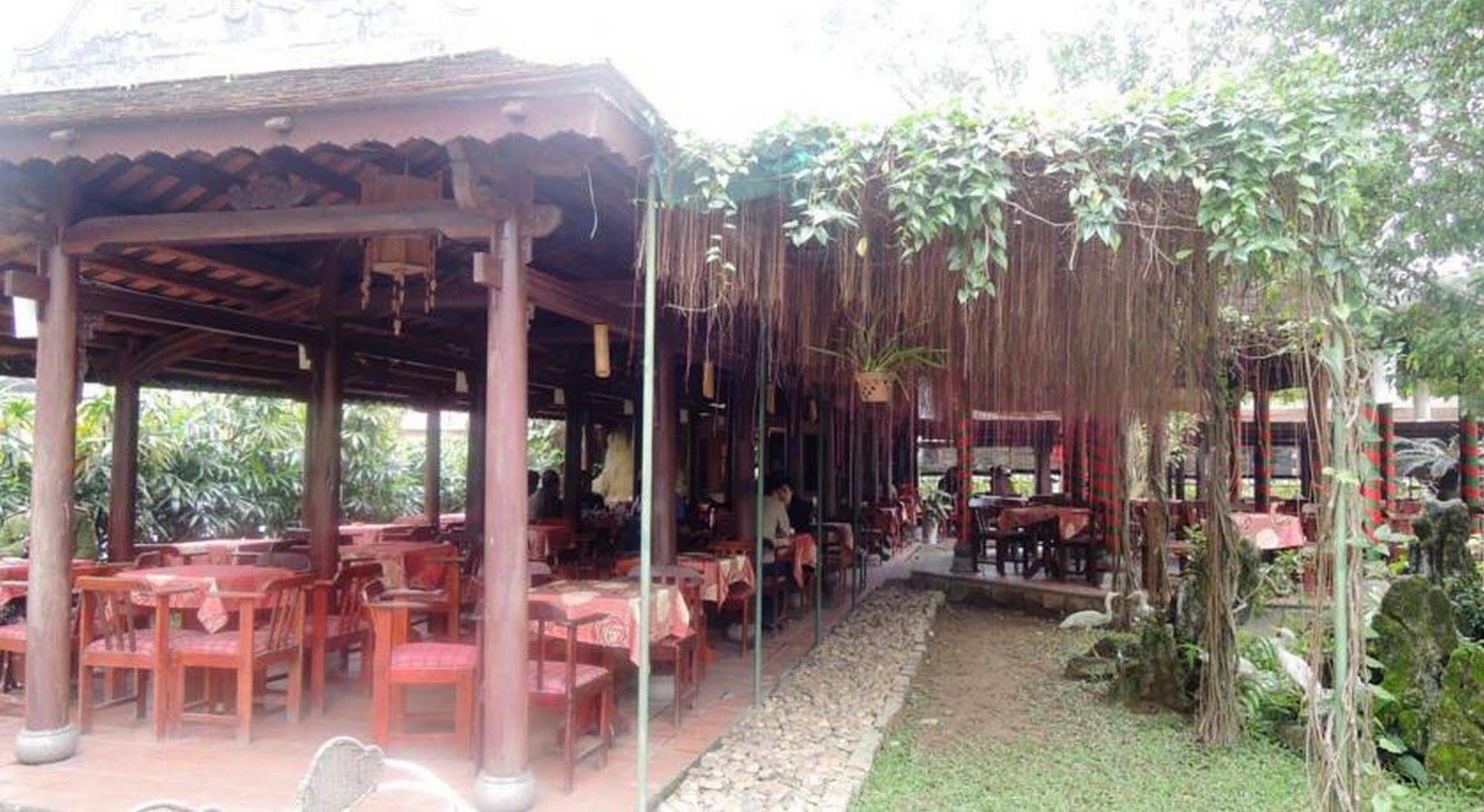 Thanh Noi Hotel Hue Zewnętrze zdjęcie