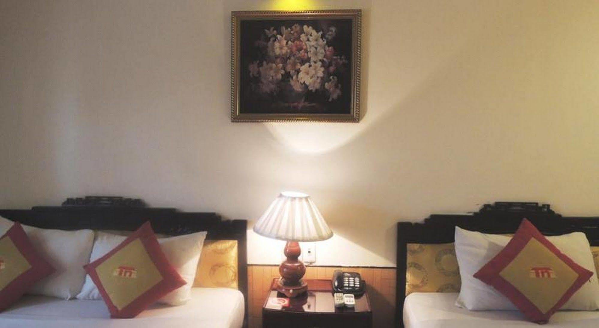 Thanh Noi Hotel Hue Zewnętrze zdjęcie