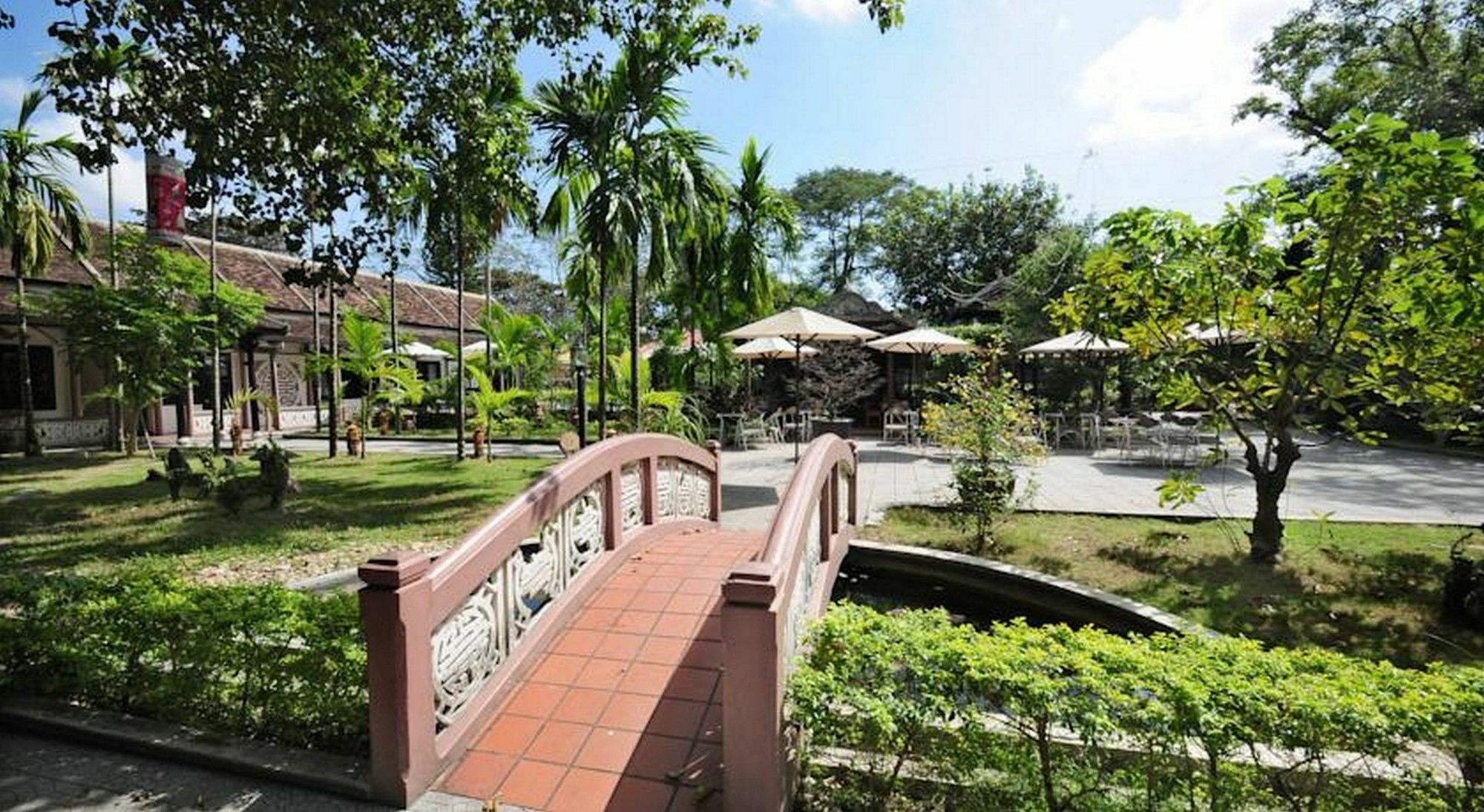 Thanh Noi Hotel Hue Zewnętrze zdjęcie